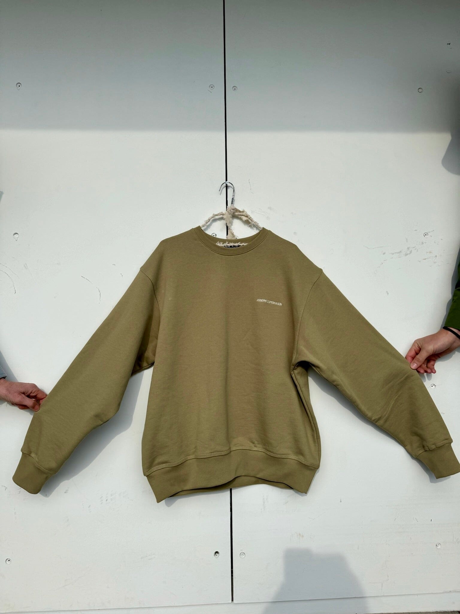 SAGE GREEN CREWNECK SWEAT Skjorter og toppe Joseph CPH 