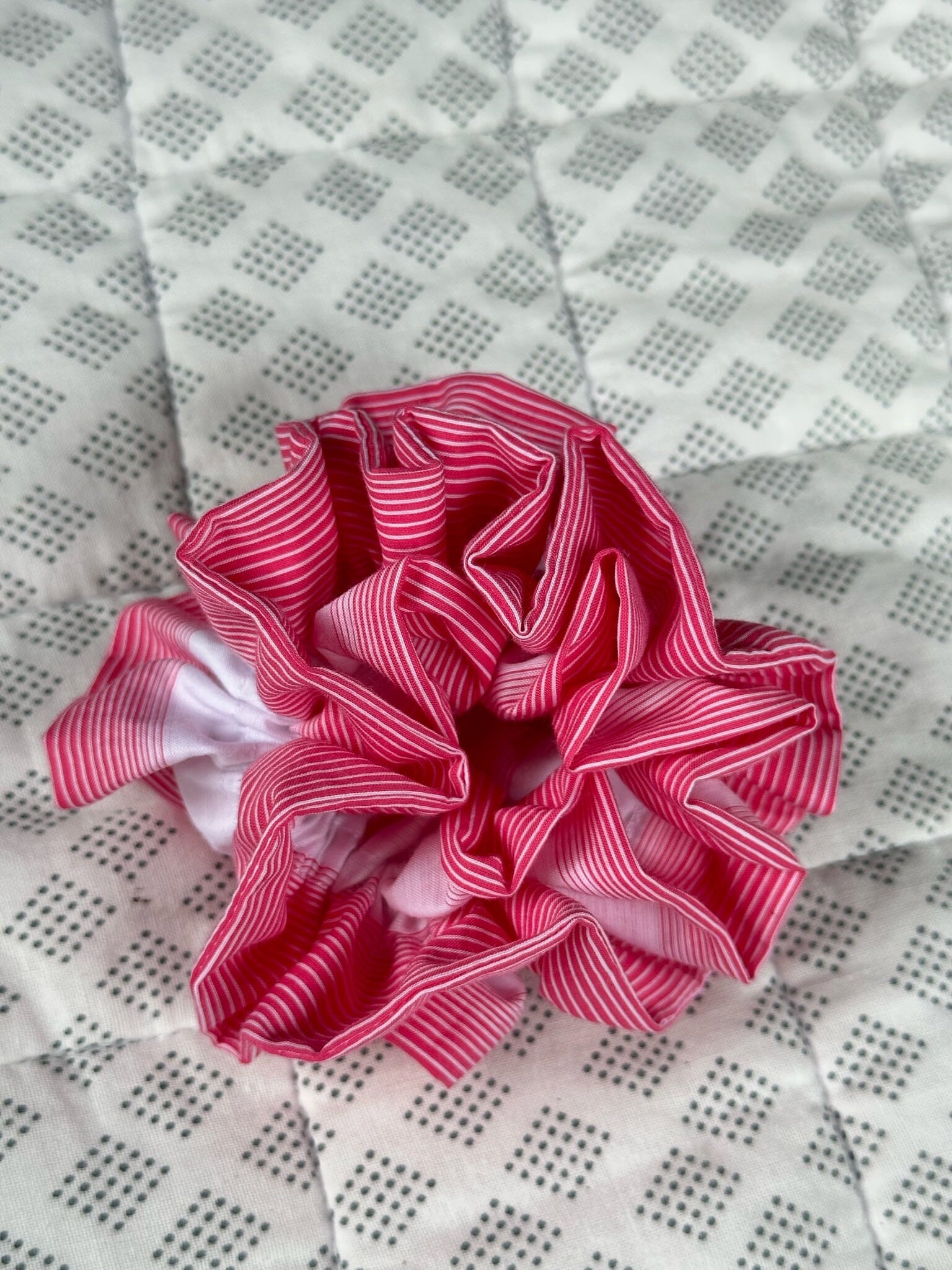 TISVILDE SCRUNCHIE PINK Joseph Copenhagen